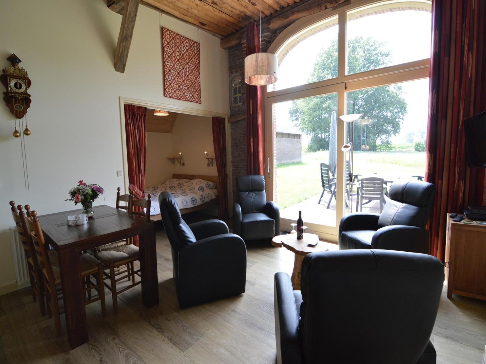 Quaint Farmhouse In Geesteren With Meadow View Buitenkant foto